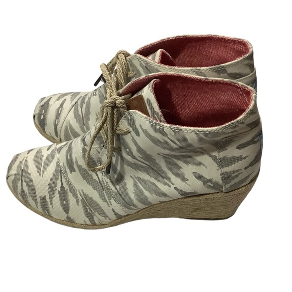 Tom’s Rattan Lace Up Wedge White Grey - Picture 3 of 6